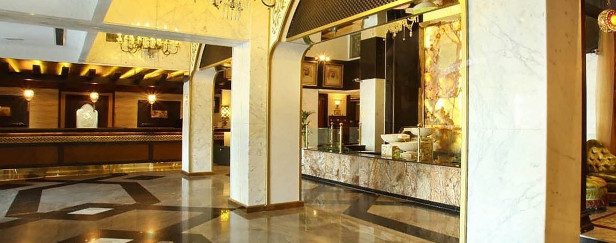 Lobby Arabian Courtyard Hotel & Spa en Bur Dubai